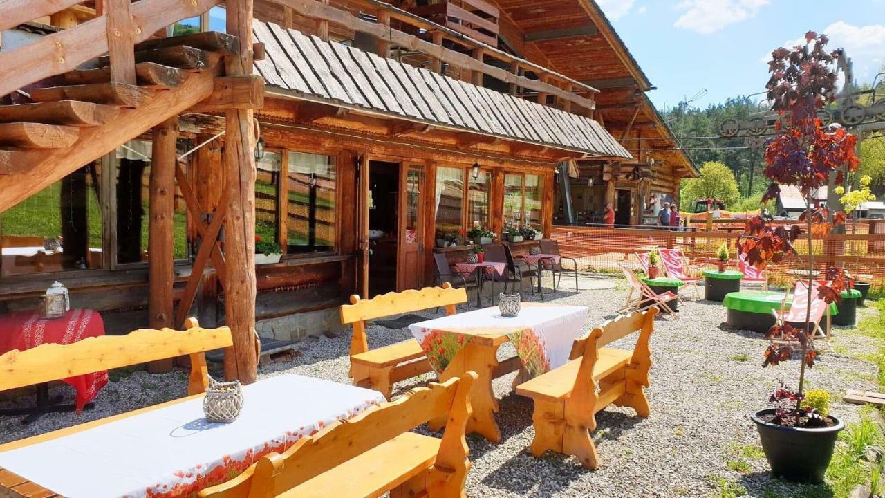 Pensjonat Laworta Ski Ustrzyki Dolne Exterior photo